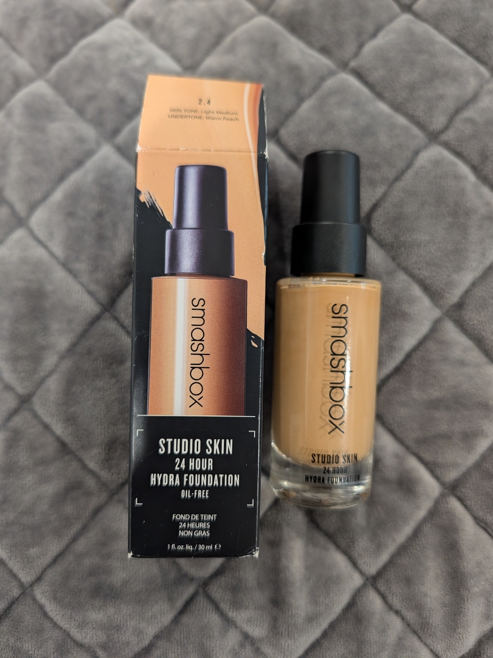 Smashbox Studio Skin 24 Hour Hydra Foundation in Brown NWT